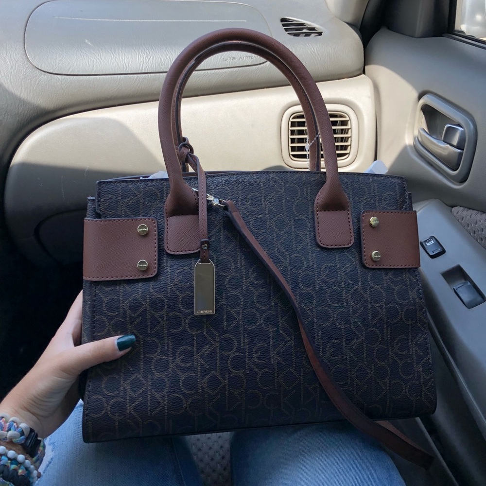 Brand New Calvin Klein Hand bag🌟